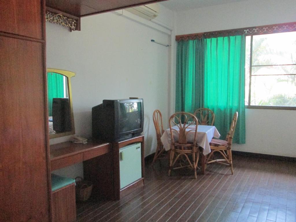 Royal Jommanee Hotel Nongkhai Nong Khai Exterior foto